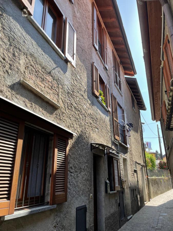 La Casa Sul Sasso In Town Serviced Accommodations Dervio Exterior photo