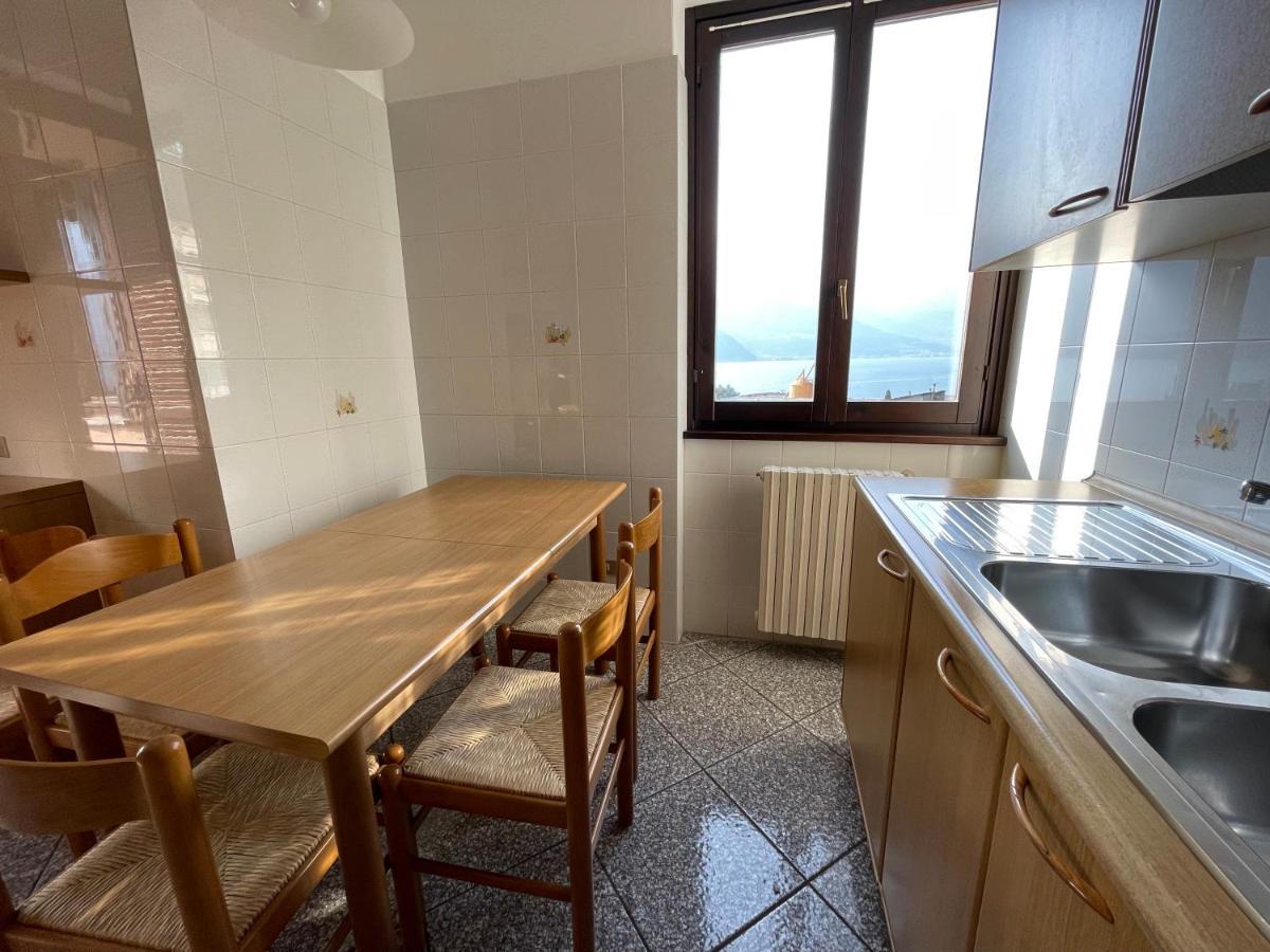 La Casa Sul Sasso In Town Serviced Accommodations Dervio Exterior photo