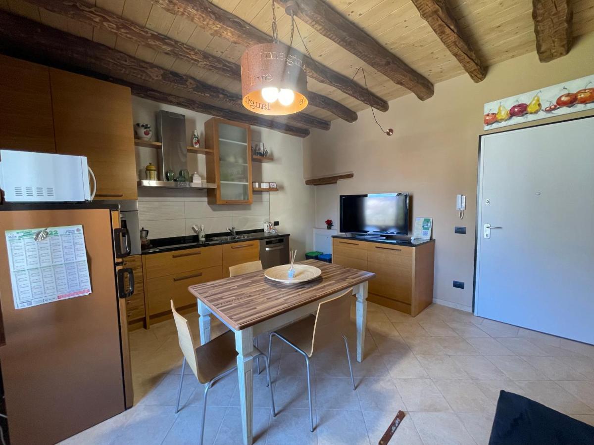 La Casa Sul Sasso In Town Serviced Accommodations Dervio Exterior photo